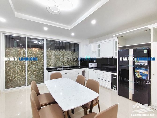 Hình ảnh Nhà 4PN sang trọng khu Phú Gia Compound - B813