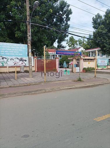 Hình ảnh Chính chủ cần cần bán lô đất thuộc phường Long  Phước, Quận 9