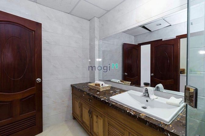 Hình ảnh Cho thuê CHDV Full Nội Thất, Cô Giang, Quận 1