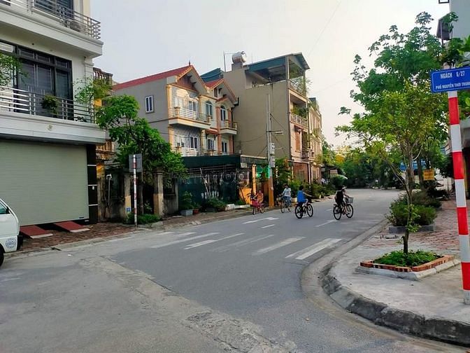 Hình ảnh Bán đất phố Nguyễn Văn Linh(ng thời trung), Long Biên 138 6,3