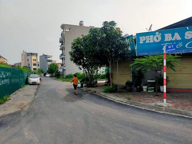 Hình ảnh Bán đất phố Nguyễn Văn Linh(ng thời trung), Long Biên 138 6,3