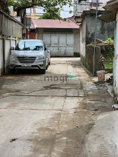Hình ảnh Đất đẹp văn trì 57m ô tô vào nhà 3 bước ra quận ủy 3.999 tỷ