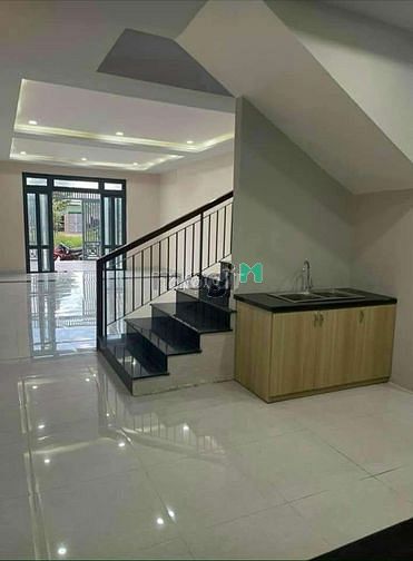 Hình ảnh Bán nhà Xóm Đất - Q11 - 70m2 - 2,2 Tỷ - SHR