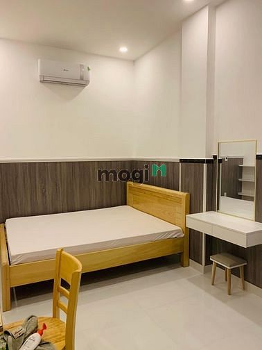 Hình ảnh full nội thất, gần cầu sài gòn