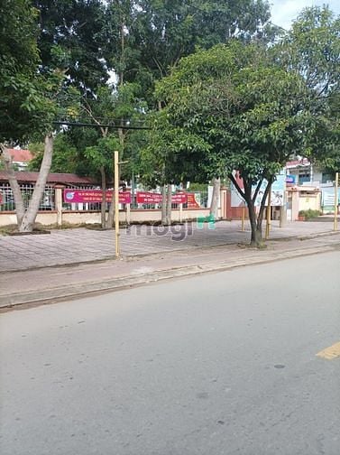 Hình ảnh Chính chủ cần cần bán lô đất thuộc phường Long  Phước, Quận 9