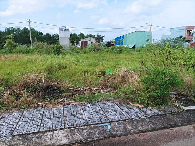 Hình ảnh Chính chủ cần cần bán lô đất thuộc phường Long  Phước, Quận 9