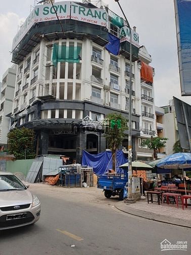 Hình ảnh Cho Thuê Khách sạn 4 sao góc 2 MT Hồng Hà, phường 2, Tân Bình,