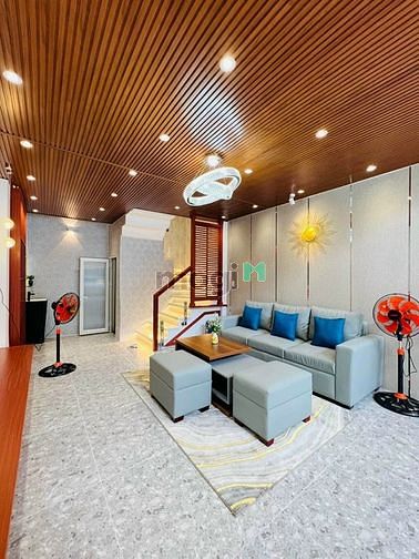 Hình ảnh Bán nhà HXH gần Bế Văn Đàn,Tân Bình.DT 52.03m2.Giá 1tỷ370.Có SHR