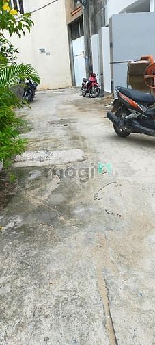 Hình ảnh Gấp bán đất Tân Phú 60m2 (6,3*9,5) hẻm xe hơi đỗ cửa chỉ nhỉnh 4tỷ.
