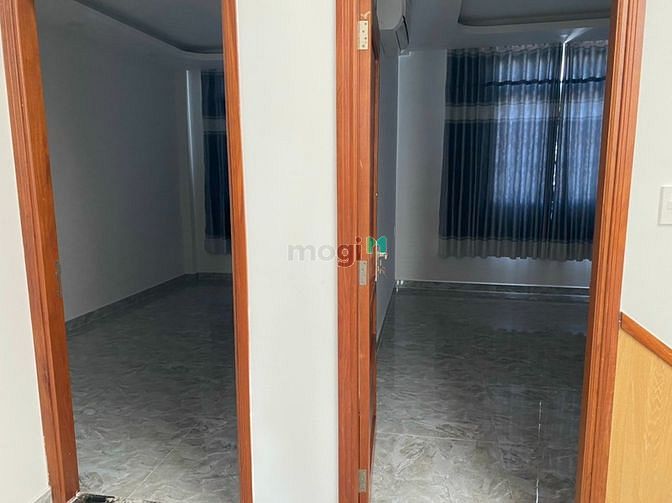 Hình ảnh BÁN căn nhà 1 trệt 3 lầu. SHR. Quận Bình Tân