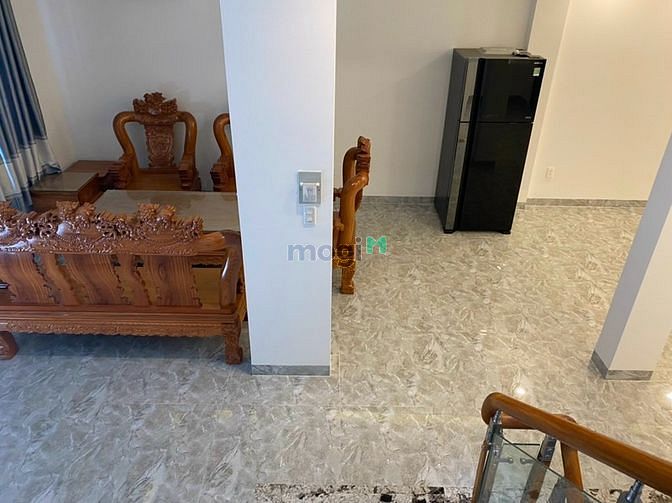 Hình ảnh BÁN căn nhà 1 trệt 3 lầu. SHR. Quận Bình Tân