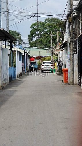 Hình ảnh Bán đất đườg Nguyễn Văn Tăng, P. Long Thạnh Mỹ, Quận 9.