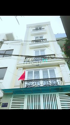 Hình ảnh CHDV rộng rãi sang trọng quận Bình Thạnh