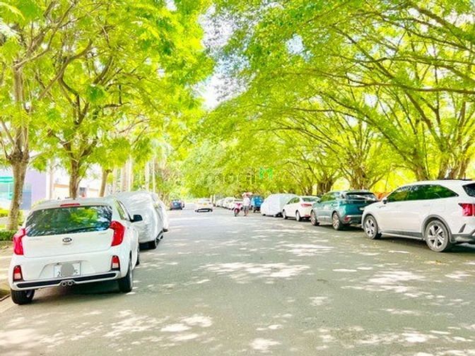Hình ảnh Bán gấp lô đất nền Biệt thự Tân Trường, Đường Số 9, P. Phú Thuận, Q7
