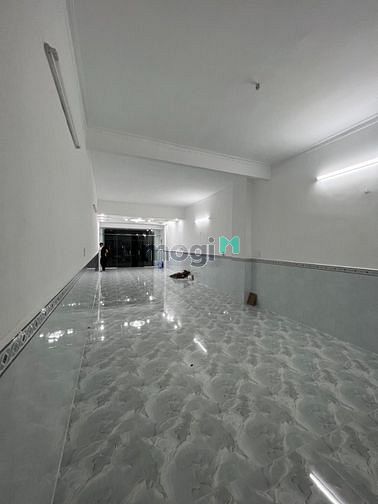 Hình ảnh Cho thuê nhà Nc Mt lê văn sỹ quận 3 ngay chợ