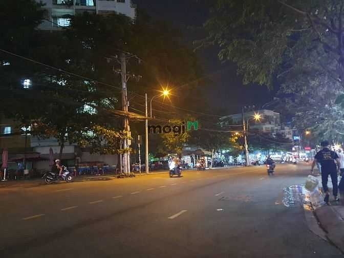 Hình ảnh Bán 238m2 đất cách mặt tiền Man Thiện 20m, chỉ 35 triệu/m2