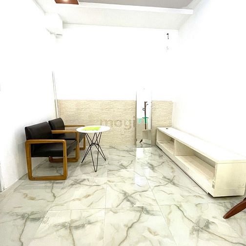 Hình ảnh Căn Hộ 2PN, Bếp Riêng Biệt, Gần Sân Bay 🏠
