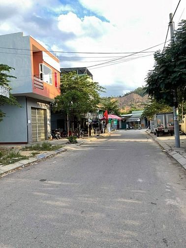 Hình ảnh bán lô đất mặt tiền khu bộ đội trinh sát âu cơ