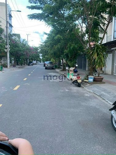Hình ảnh bán lô đất mặt tiền 7m5 hòa xuân hồ trung lượng