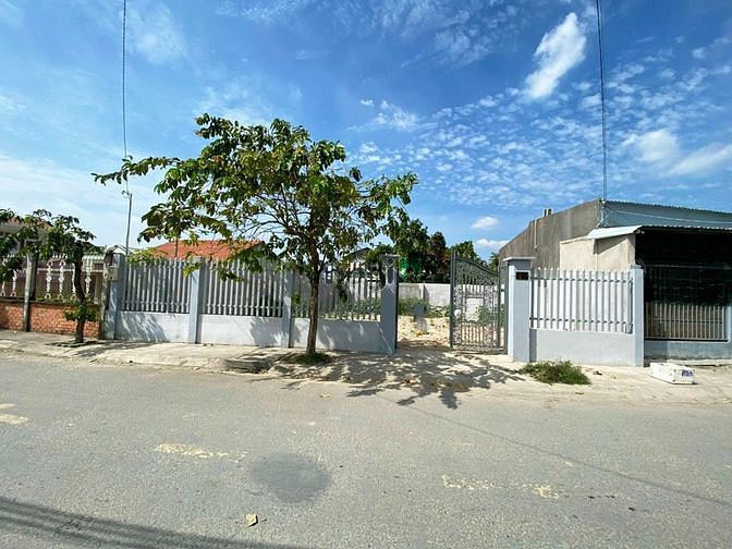 Hình ảnh Bán lô đất thổ cư xã Thới Tam Thôn , Hóc Môn , 14*22 , sổ hồng , 13 tỷ