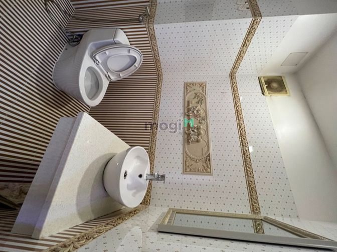 Hình ảnh Cho Thuê Phòng ,Nhà Phố Mặt Tiền Đường Lớn
