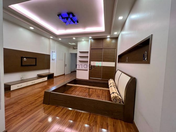 Hình ảnh Cho Thuê Phòng ,Nhà Phố Mặt Tiền Đường Lớn