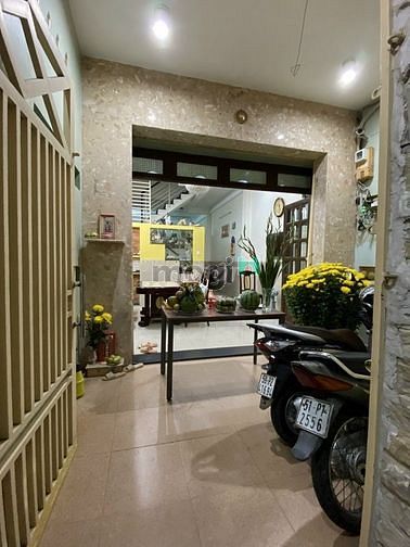 Hình ảnh Nhà đẹp hẻm Tân Bình - 4 phòng ngủ