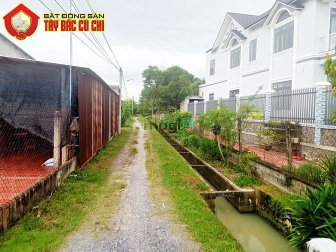 Hình ảnh Bán đất 1/ đường trung lập - 212m2 - 7x30 - 191m2 thổ cư - xã trung