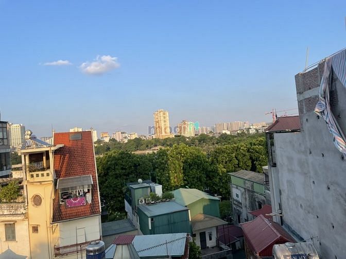 Hình ảnh Nhà bán phố Lê Duẩn, 9t thang máy