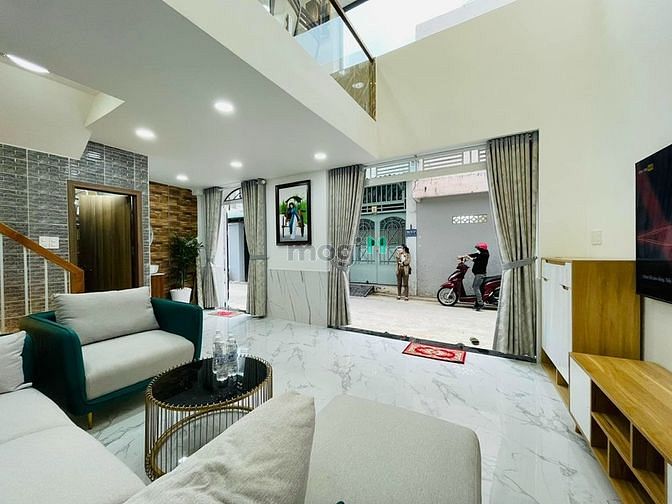 Hình ảnh KO TIN NỔI 3M55 X 18 phạm văn chiêu hẻm xe hơi 4 tỷ hơn