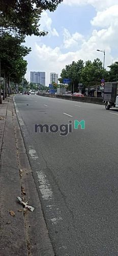 Hình ảnh Bán đất gần ngã 3 Phạm Văn Đồng và Khá Vạn cân, 275m2, giá 5.9 tỷ