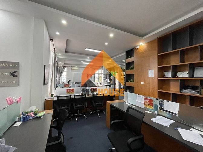 Hình ảnh Villa MT Thảo Điền 650m2 chỉ 5000$