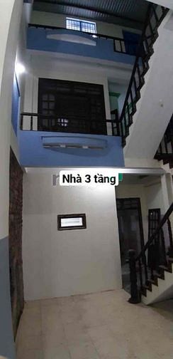 Hình ảnh Cho thuê nhà 3 tầng đường Cách mạng tháng 8