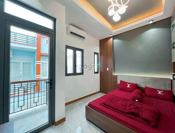 Hình ảnh Bán nhà đường Nguyễn Văn Cừ-Q5, 48m2, 1tỷ3, SHR
