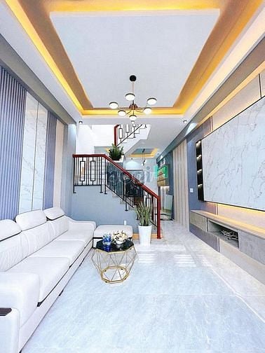 Hình ảnh Bán nhà đường Nguyễn Văn Cừ-Q5, 48m2, 1tỷ3, SHR