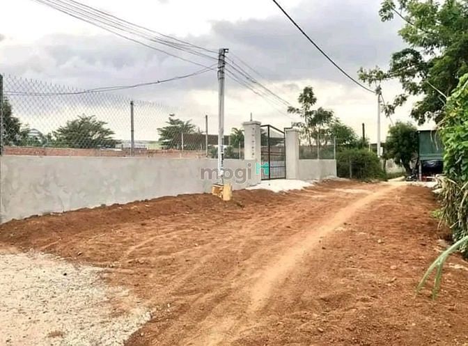 Hình ảnh Lô đất Nn 300m2 cho lên thổ ngay long bình, gần cây xăng An Long