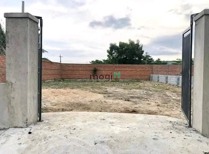 Hình ảnh Lô đất Nn 300m2 cho lên thổ ngay long bình, gần cây xăng An Long
