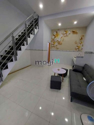 Hình ảnh Bán nhà đường Lãnh Binh Thăng-Q11, 44m2, 1tỷ6. SHR