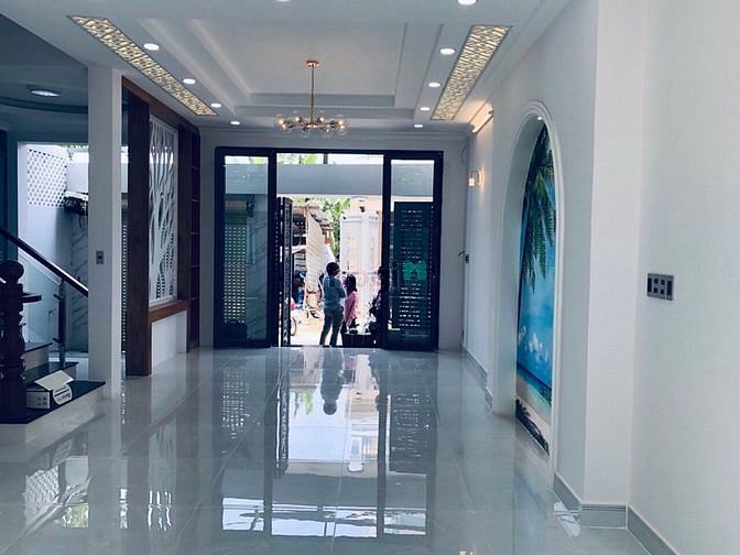 Hình ảnh Cho thuê nhà mặt tiền Cao Thắng Quận 3