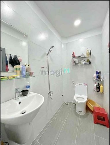 Hình ảnh Bán nhà đường Minh Phụng-Q11, 60m2, 1tỷ650, SHR