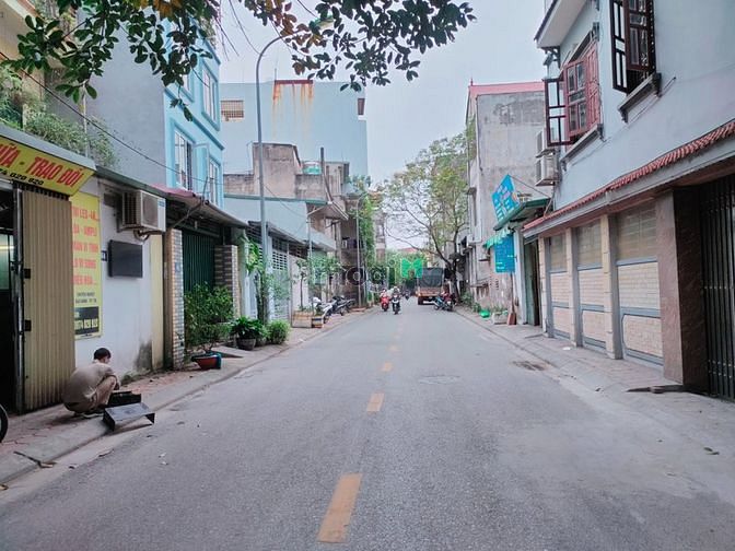 Hình ảnh Nhà bán phố Vũ Xuân Thiều, Long Biên 150 3 5,7