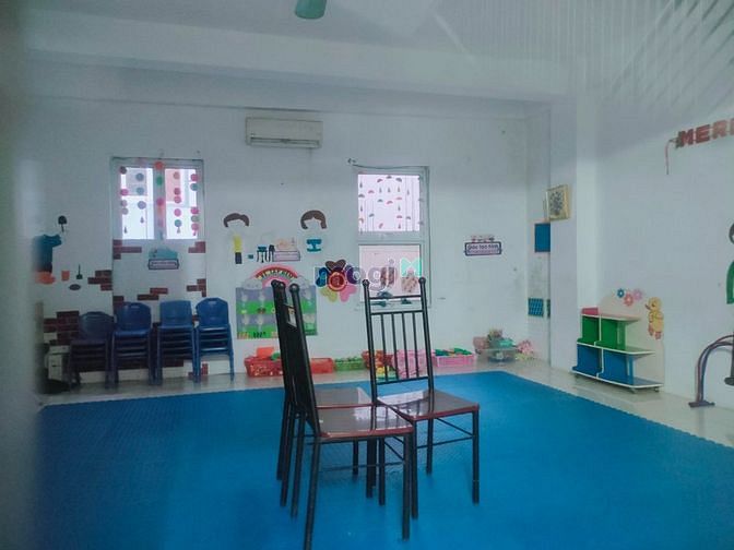 Hình ảnh Nhà bán phố Vũ Xuân Thiều, Long Biên 150 3 5,7