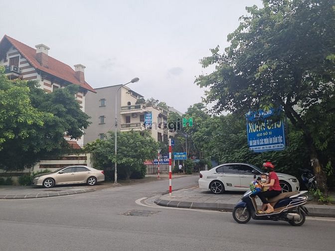 Hình ảnh Bán đất phố Việt Hưng, Long Biên 279m, 11,2 lô góc