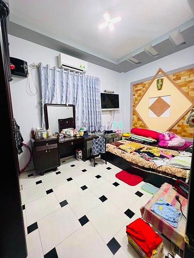 Hình ảnh Tân Phú -4Tầng -6PN -HXH -Gần MT