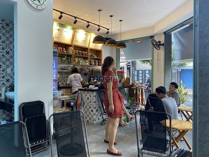 Hình ảnh Căn góc 2Mặt tiền Ca Văn Thỉnh CC cần cho thuê.