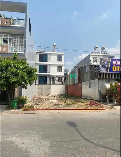 Hình ảnh Tôi cần bán lô đất ngay trung tâm Phan Văn Hớn