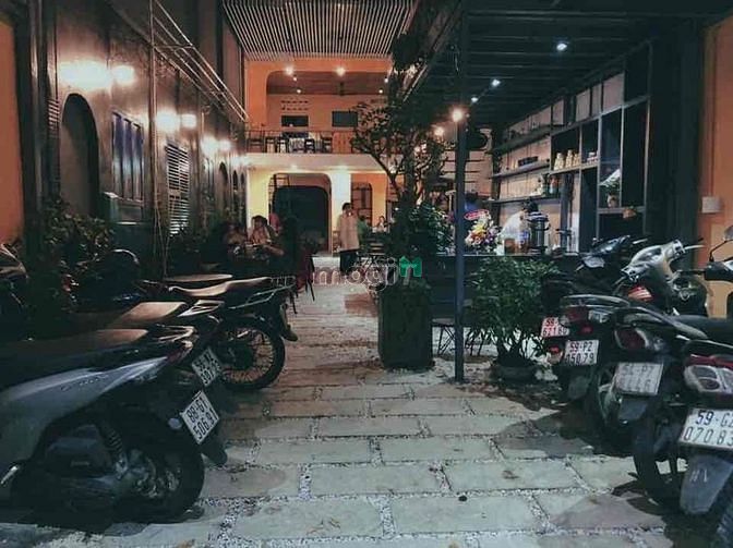 Hình ảnh Cho thuê MT Quách Văn Tuấn, Tân Bình. DT 6*25 sân vườn