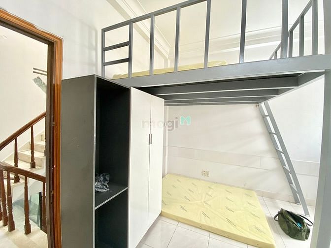 Hình ảnh Cho Thuê DUPLEX, Ngay Ngã Tư Bảy Hiền