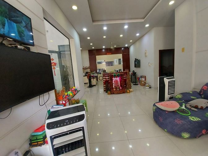 Hình ảnh Nhà Tân Phú 215m2 10x21.6m 20 Tỷ 800 TL