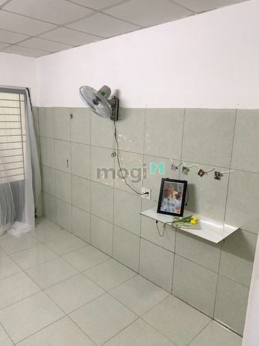 Hình ảnh Gần CĐ VINATEX, trục đường  PHẠM VĂN ĐỒNG, vô ở liền